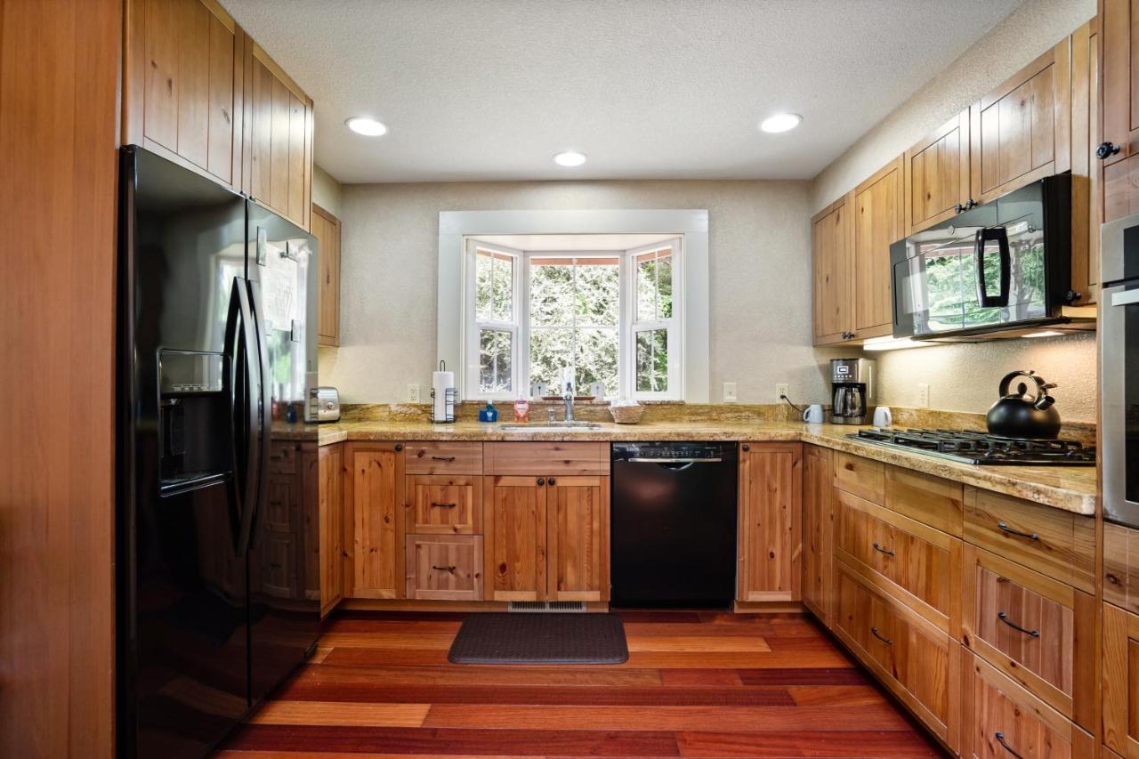 Stylish Cabin Orick Exterior photo